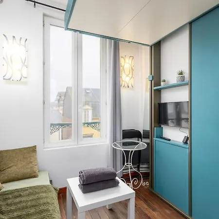 Anj Centre Apartment *