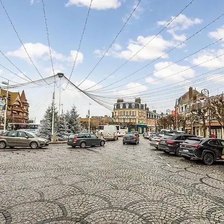 Anj Centre Довиль